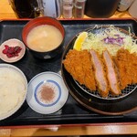 とんかつ檍のカレー屋 いっぺこっぺ - 