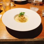 ドンブラボー - 蛤出汁のパスタ（ディル、チャービル、パクチー）