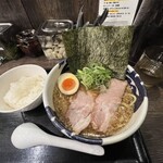 節骨麺 たいぞう - 