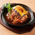 和牛チーズハンバーグオム