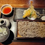 志楽亭 - 天せいろ1,480円。全体的なボリュームはほどほど。