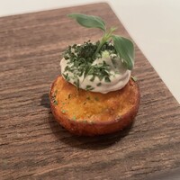 スブリム - 芽キャベツが練り込んである
