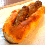 フルセイルコーヒー　 - ソーセージサンド（ピカンテソース）＋チーズトッピング