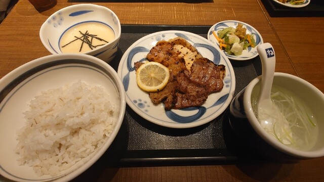 Negishi Koen Tori Ten