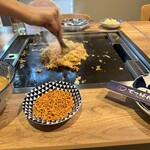 月島もんじゃ・お好み焼き てっぱん - 目に前で調理もんじゃ編