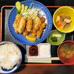東山 - 料理写真:能登産かきフライ定食 ¥1400