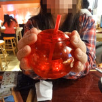 フーターズ - 氷が、光ってるっ。　容器も可愛い。　バレンタイン特別ドリンク。