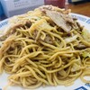 篠田そば店 - 肉焼きそば(豚バラ)  中 750円