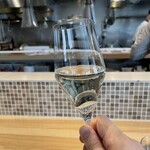 TRATTORIA FRATELLI GALLURA - スパークリングワインで乾杯