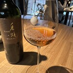 レスピラシオン - ロイヤルブルーティーのほうじ茶、シャンパーニュほどのお値段^^;さすがに美味しい。