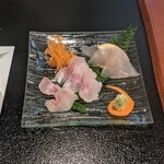 郷土料理ともん - 小岩魚のお造り。脂が乗りまくってた