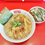 名古屋辛麺 鯱輪 - 醤油ラーメンｗｉｔｈチャーシュー丼