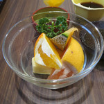 アルモントホテル - 同じく追加パート２。本日は白人カップルも、私の目の保養…。やっぱセレクトに困ってたっぽかったです。