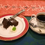 炭火焼ステーキ 岡田 - 