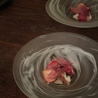 ワインとくつろぐ ツキアカリ - 