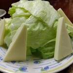鶴亀 - チーズレタス 300円(税込)(2024年4月4日撮影)