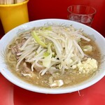 ラーメン二郎 - 小ラーメンニンニク少なめ