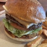 CRITTERS BURGER - 