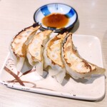 Chinraitei - 餃子(4個)