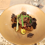 Global French Kitchen 雫 - 日本酒でマリネした和牛ほほ肉のブレゼ　春トリュフ