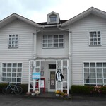 レストランカフェ ペンギン - 外観