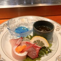ステーキ 鉄板焼き Teppan&grill R 心斎橋 - 寒鰤　もずく