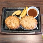 ステーキガスト - ワンコインハンバーグに4枚追加