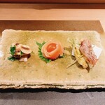 厳選焼鳥 一石三鳥 - 