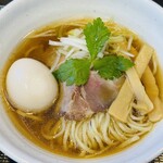 だし廊 -GoLD- - 料理写真:鶏だし生醤油そば¥1,100