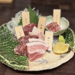 肉酒場 和食 肉ト酒ノアテ - 