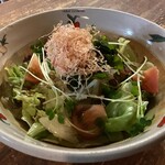 さざんか亭 - ボリュームたっぷりヘルシーな大根サラダです