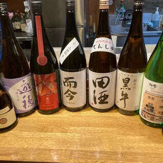 我們也有精選的日本酒和威士忌等酒。