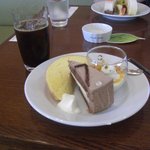 クラブハリエ 八日市玻璃絵館 - ケーキセット３種1,155円でフリードリンク付♪