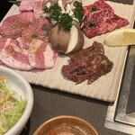 炭火焼肉 ドラゴンカルビ - 