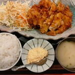 Kurozu Chikin Namban Teishoku Takamotoya - 料理