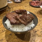 焼肉ホルモン まつとよ苑 - 