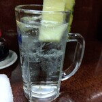 鶴亀 - チューハイ 300円(税込)(2024年3月16日撮影)