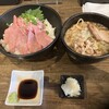 喜多方食堂 麺や 玄 - 料理写真:本鮪丼とお子様ラーメン。合計1800円。