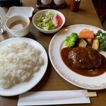 カフェテリア TODAY - 和牛100%手作りハンバーグ(デミグラスソース、ライス大盛)