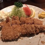 とんかつ かつせい - ロースかつ定食。