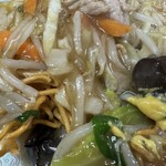 天津 - カタ焼ソバ 拡大