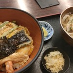 Nakano Ya - 天とじ丼、900円。