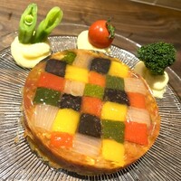 恵比寿ビストロ 猫も杓子も - モザイク仕立てのラタトゥイユ