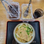 うどん蔵ふじたや - きつねうどん及び天かす・鰹でんぶ=無料