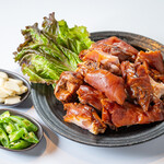 焼肉 韓国屋台村 - 自家製韓国豚足