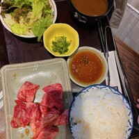 山形山　月島店 - 