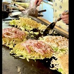 ひろしま屋 - まだまだ〜あと10年はやりたいわ！と〜笑って言ってました！姿勢の綺麗なオカン　　byまみこまみこ
