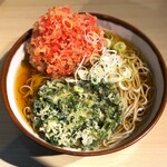 そばの神田東一屋 - 春菊天､紅しょうが天そば