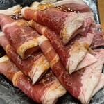 幸せの焼肉食べ放題 かみむら牧場 京急蒲田第一京浜側道店 - 