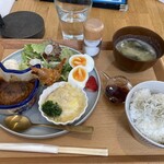 カフェ&バー ヌー - 大人のお子様ランチ¥1680